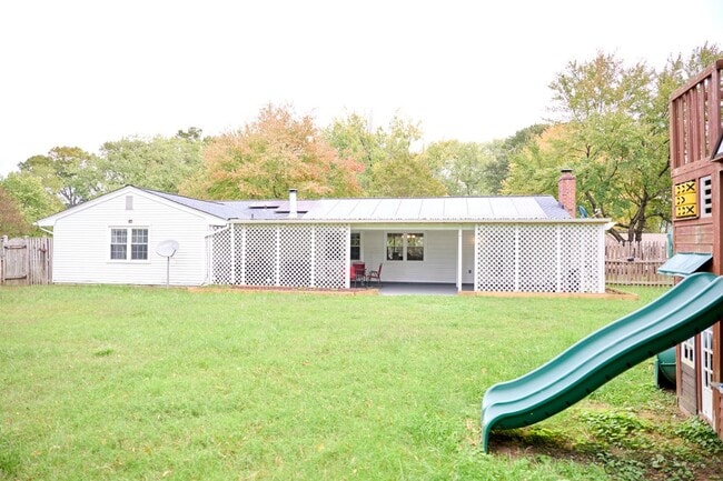 1314 Harwich Dr in Waldorf, MD - Building Photo - Building Photo