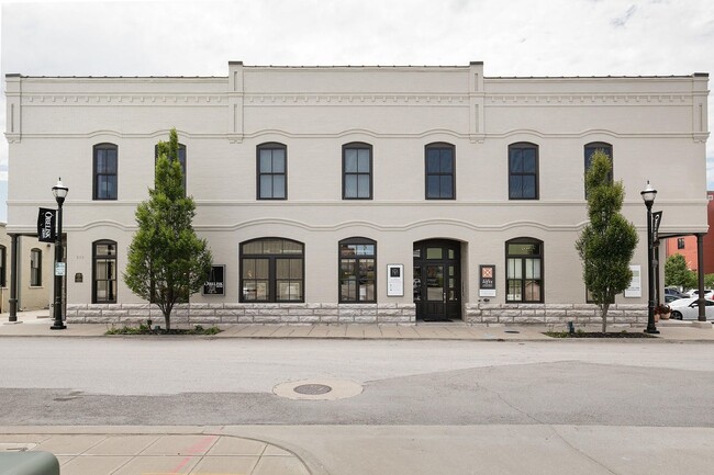 The Lofts at Inspired Commerce in Springfield, MO - Building Photo - Building Photo