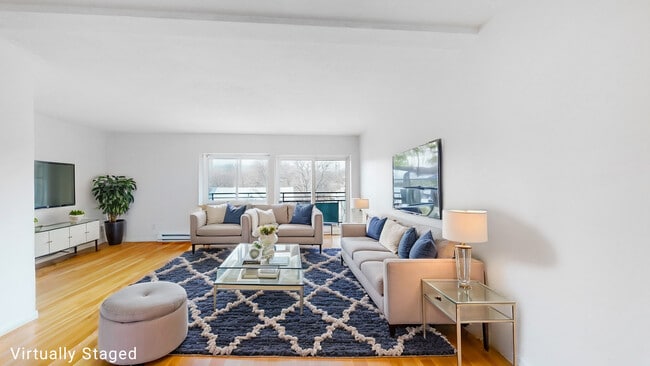 530 Highland Ave, Unit 525 highland ave