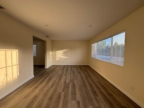 1671 1/2 W 212th St in Torrance, CA - Building Photo - Building Photo