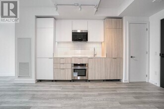 28 Eastern Ave in Toronto, ON - Building Photo - Building Photo