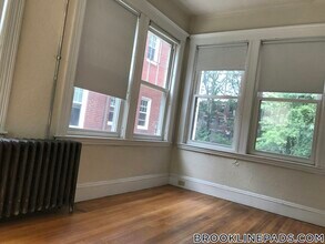 91 Verndale St in Brookline, MA - Building Photo - Building Photo