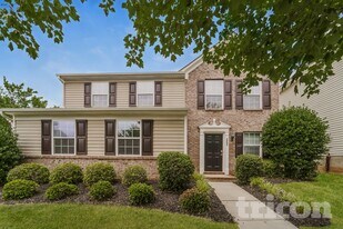 3803 Archer Notch Ln in Huntersville, NC - Building Photo