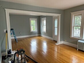 38 Harlow St in Arlington, MA - Building Photo - Building Photo