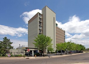 Six Hundred West Alcade Condominiums in Albuquerque, NM - Foto de edificio - Building Photo