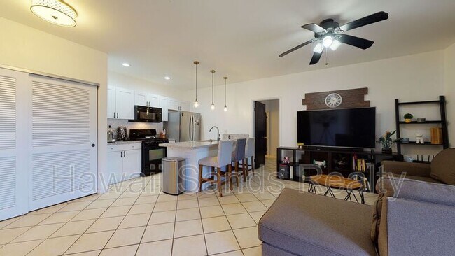 91-819 Puamaeole St in Ewa Beach, HI - Building Photo - Building Photo