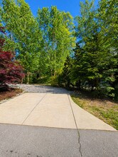 68 Wyoming Rd in Asheville, NC - Building Photo - Building Photo