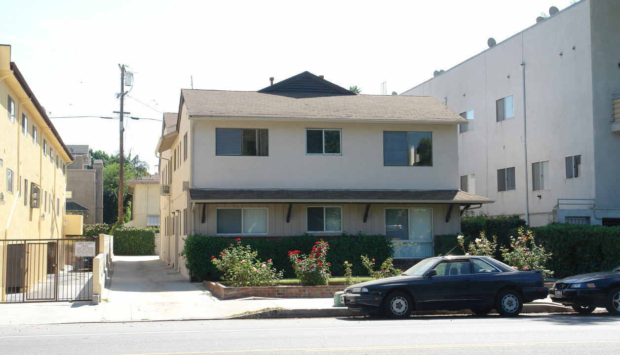 4360 Colfax Ave in Studio City, CA - Foto de edificio