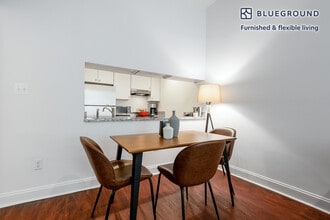 1415 17th St NW, Unit FL1-ID60 in Washington, DC - Building Photo - Building Photo