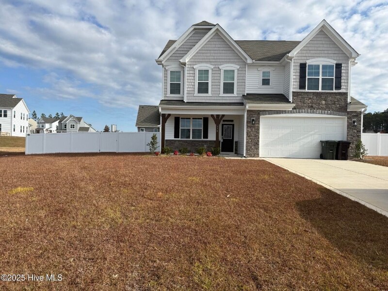 370 Summer Wind Wy in Aberdeen, NC - Building Photo