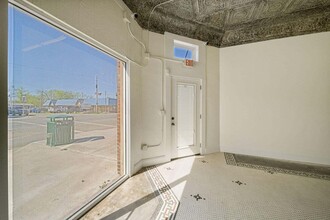 123 W Ferry St in Salina, OK - Building Photo - Interior Photo