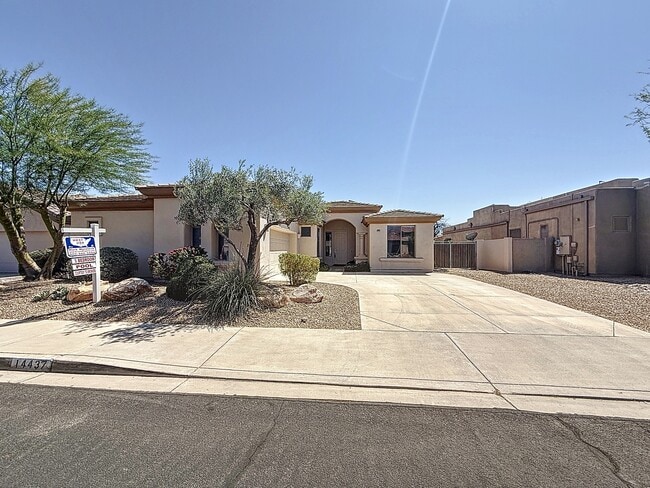 14437 W Lexington Ave in Goodyear, AZ - Foto de edificio - Building Photo