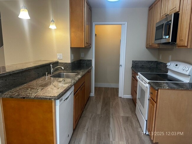 1132 Marina Dr in Napa, CA - Building Photo - Building Photo