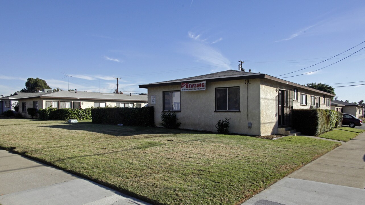 1019-1029 W F St in Ontario, CA - Building Photo