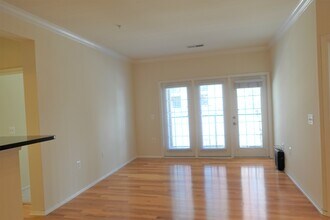 11750 Old Georgetown Rd, Unit 2318 in North Bethesda, MD - Foto de edificio - Building Photo