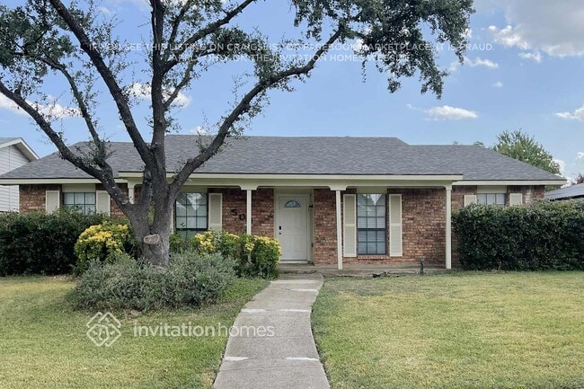 property at 500 Hardwood Trail