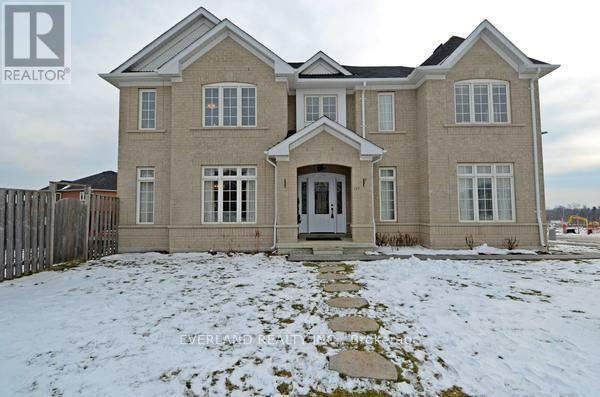 1bdr119 Alamo Heights Dr in Richmond Hill, ON - Building Photo