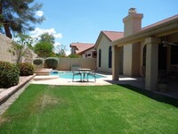 13453 N 101st Way in Scottsdale, AZ - Foto de edificio - Building Photo