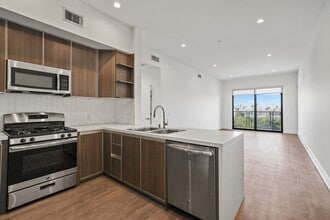 Cole Grove by Wiseman in Los Angeles, CA - Building Photo - Building Photo