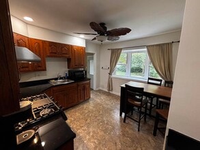 21 Point Breeze Ave in Clementon, NJ - Building Photo - Building Photo