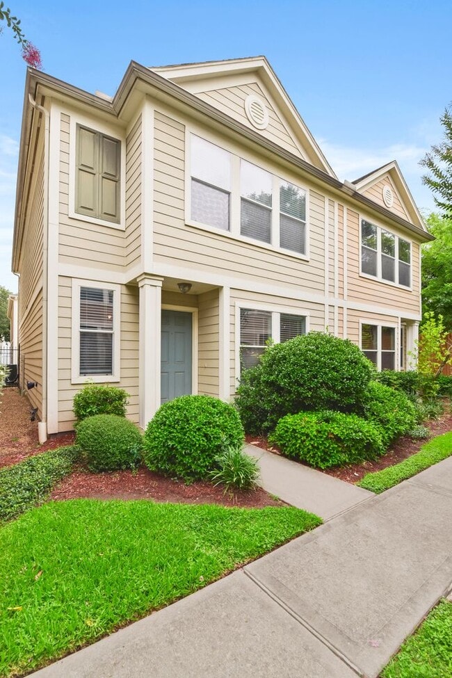1313 Paige St in Houston, TX - Building Photo - Building Photo