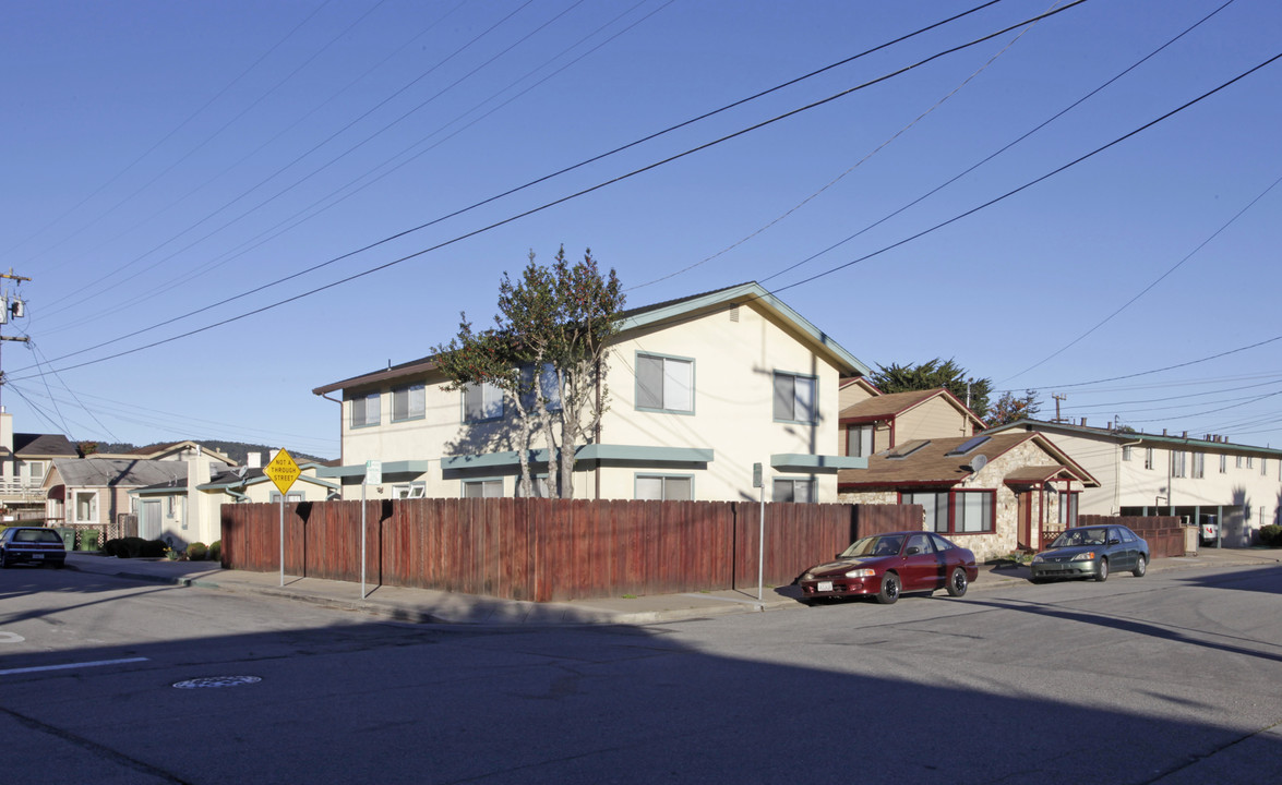 1193 9th St in Monterey, CA - Foto de edificio