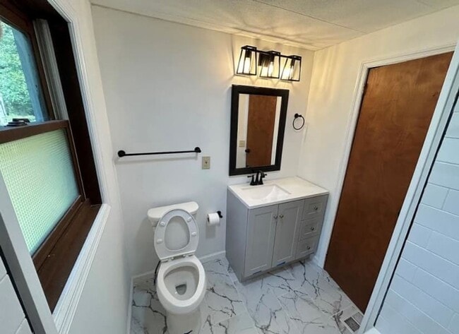 property at 1501 NY-9G