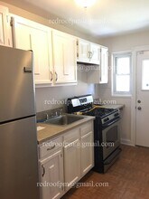 1216 N Augusta Ave in Baltimore, MD - Foto de edificio - Building Photo