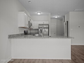 203 Verrazzano Ln in Jacksonville, NC - Building Photo - Building Photo