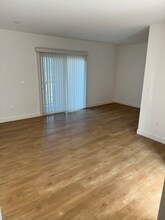 3090 Weldon Ave-Unit -1 in Los Angeles, CA - Building Photo - Building Photo