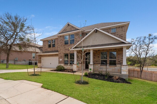 423 Montessa Park in San Antonio, TX - Building Photo - Building Photo