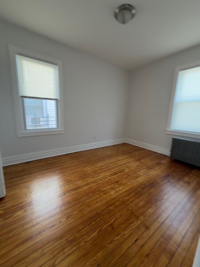 276 Winfield Ave, Unit 2 in Jersey City, NJ - Building Photo - Building Photo