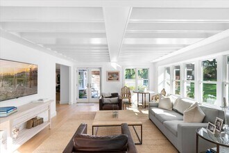 99 Audubon Ave in Bridgehampton, NY - Foto de edificio - Building Photo