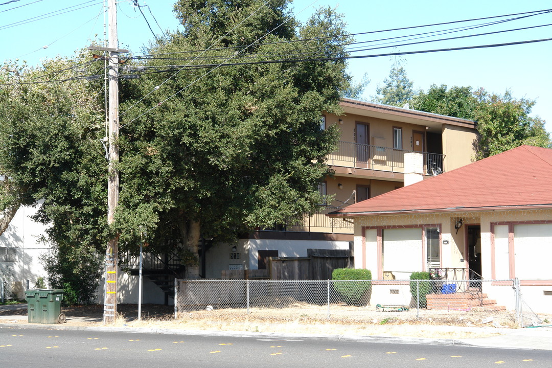 510 Peninsula Ave in Burlingame, CA - Building Photo