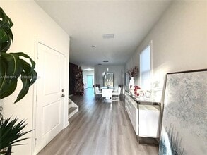 2661 SE 24th Ct in Homestead, FL - Building Photo - Building Photo