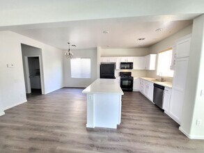 716 Jacobs Ladder Pl in Las Vegas, NV - Building Photo - Building Photo