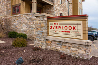 The Overlook at Midtown in Madison, WI - Building Photo - Building Photo