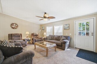 6715 W Richard Dr in Spring Hill, FL - Building Photo - Building Photo