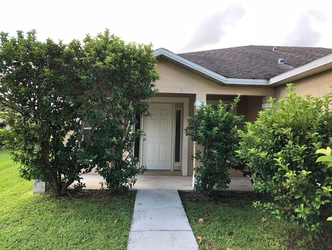 property at 502A Blackbird Ln