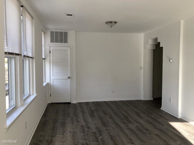 4001 Cresson St-Unit -Unit 1 in Philadelphia, PA - Building Photo - Building Photo