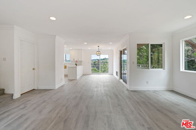 property at 5310 Medina Rd