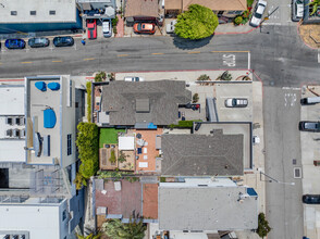 606 Loma Dr, Unit 612 in Hermosa Beach, CA - Building Photo - Building Photo