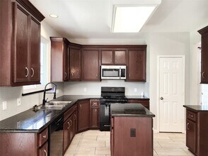 7206 Bethany Bay Dr in Missouri City, TX - Building Photo - Building Photo