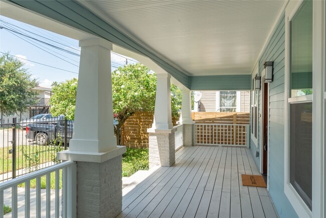 property at 1812 Everett St
