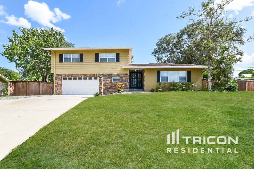 103 Par Pl in Lake Mary, FL - Building Photo