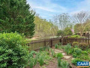 1303 Branchlands Dr in Charlottesville, VA - Building Photo - Building Photo
