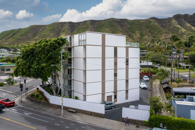 Diamond Head Hillside