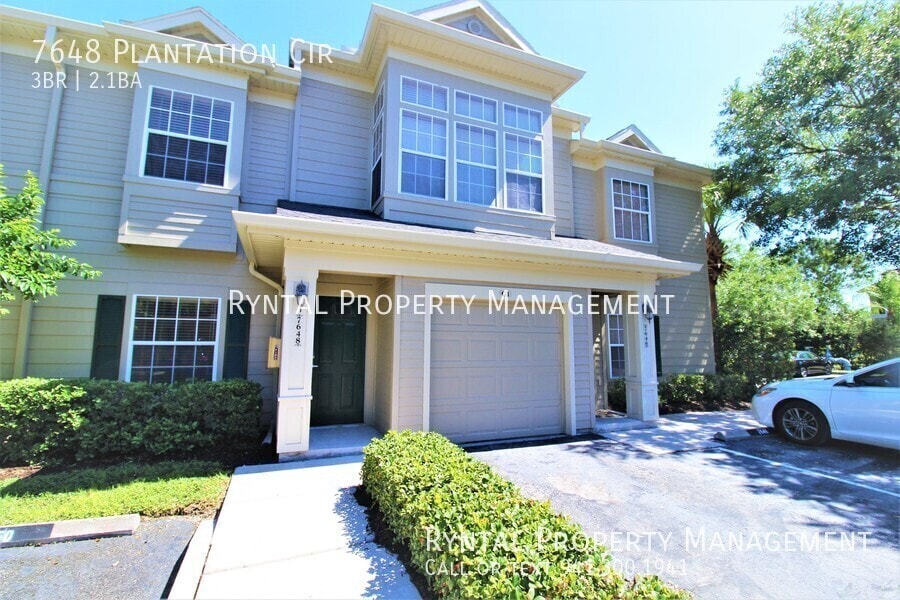 7648 Plantation Cir in Bradenton, FL - Building Photo