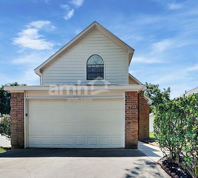property at 14815 Cygnus Ct