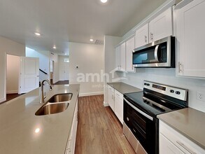 8254 Joyce St in Arvada, CO - Building Photo - Building Photo